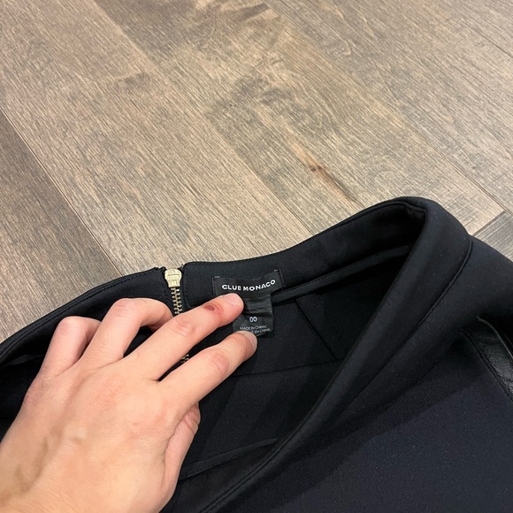 Club Monaco High Waist Skirt - Picture 3 of 3